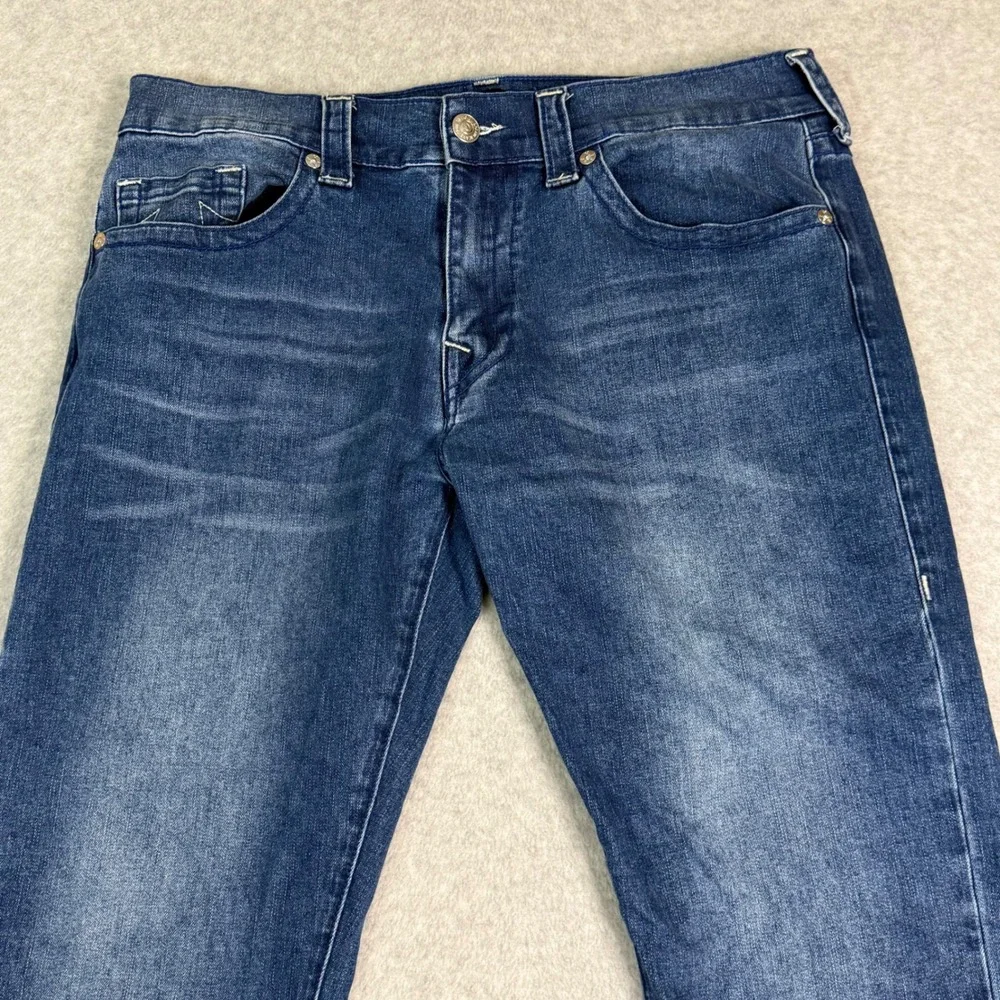 True Religion Geno Relaxed Slim Mens‎ Jeans Size 36 Blue Stretch Denim Med. Wash